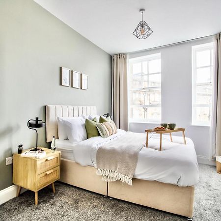 The Yorkshire Crown - Luxury Apartment - Free Parking Nearby Harrogate Eksteriør bilde