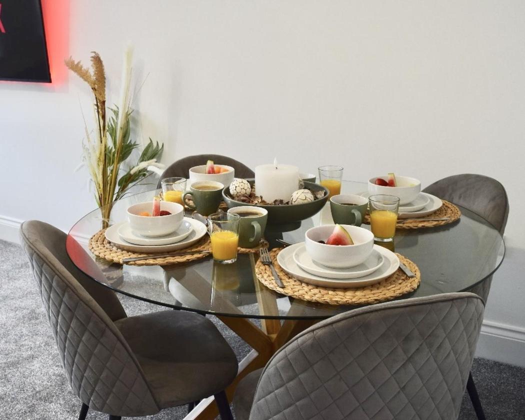 The Yorkshire Crown - Luxury Apartment - Free Parking Nearby Harrogate Eksteriør bilde
