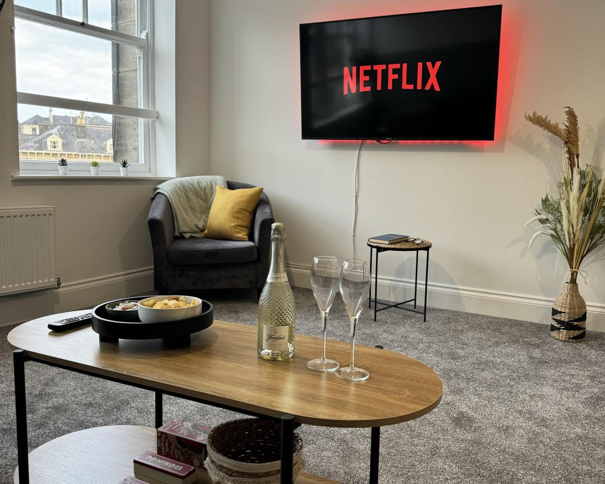 The Yorkshire Crown - Luxury Apartment - Free Parking Nearby Harrogate Eksteriør bilde