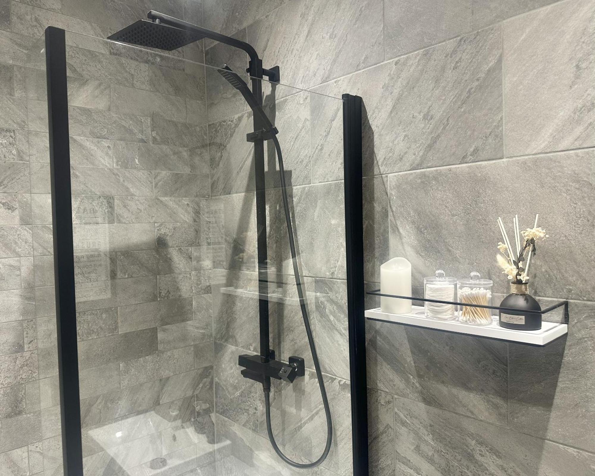 The Yorkshire Crown - Luxury Apartment - Free Parking Nearby Harrogate Eksteriør bilde
