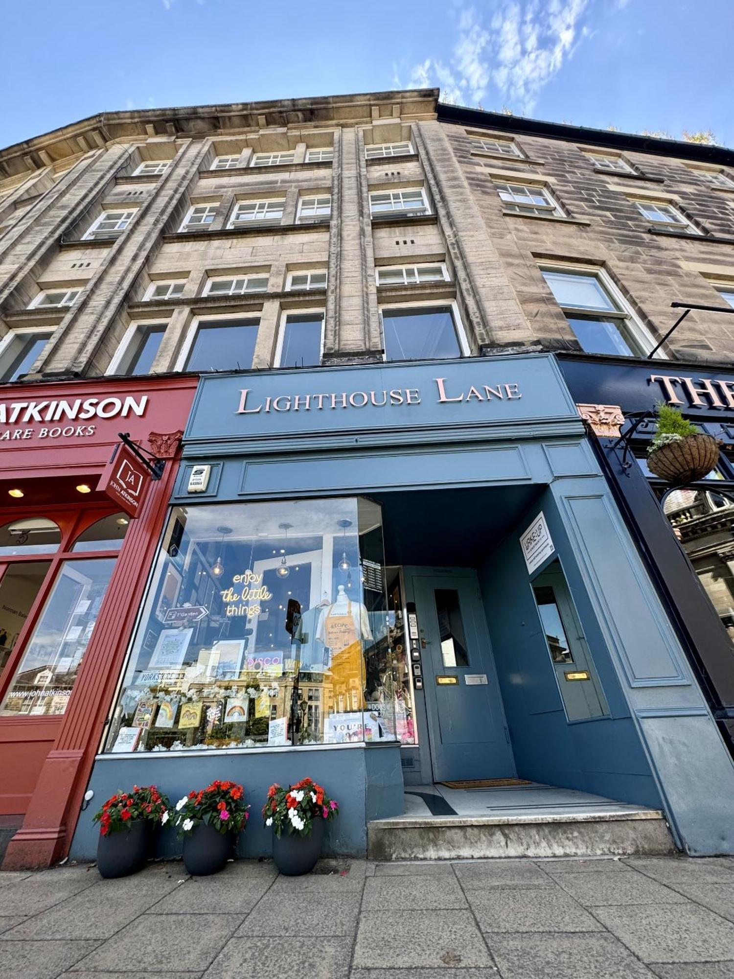 The Yorkshire Crown - Luxury Apartment - Free Parking Nearby Harrogate Eksteriør bilde